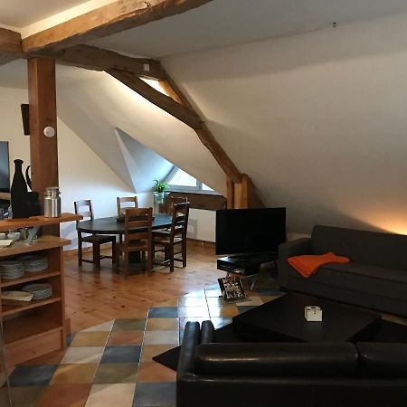 Le Pipapo Appartement Saint-Martin-de-Bavel Buitenkant foto